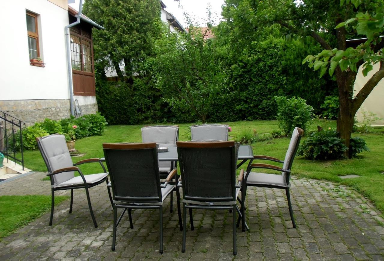 Hotel Illes Vendeghaz Keszthely Exterior foto